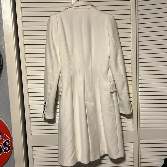 Zara Woman long White Jacket Size Small 41” Inches long